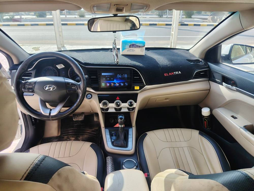 النترا 2020 خليجي
مكفوله من الصبغ والضربه عدي الدوس 
وملاحضات بسيطه
رقم بغداد انكلي بسمي شخصيا
 كير محرك مكفولات
فولل موصفات
السعر ١٦٢ النجف, العراق


**إذا كنت صاحب هذا الإعلان وتريد حذفه لأي سبب، رجاءا أرسل رسالة إلى الدعم الفني**