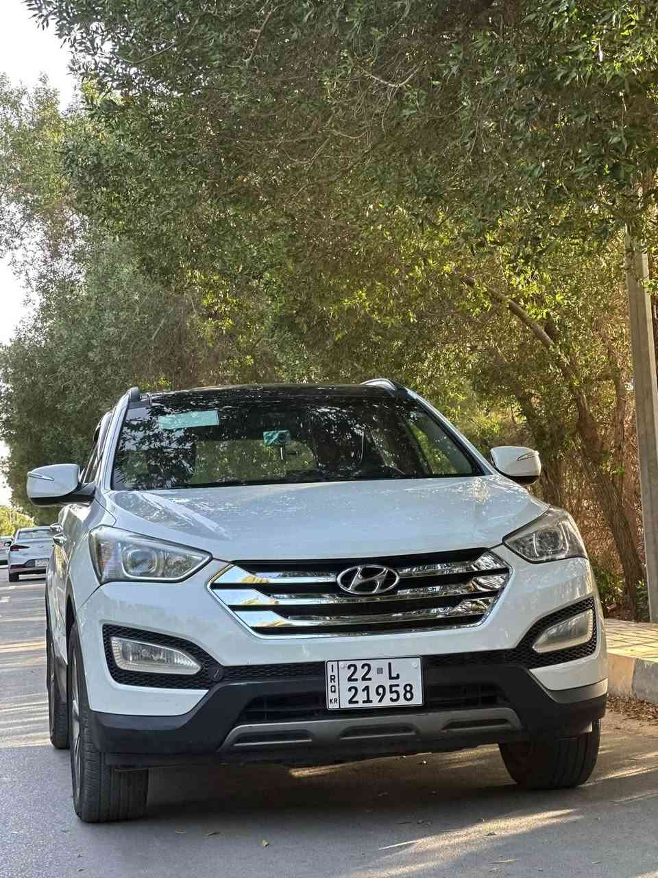 سنتافي موديل ٢٠١٣
خليجي 
٤سلندر 
رقم اربيل الرقم الجديد
فول عدا بصمه 
سياره نضافه كدام عينك 
مكفوله عدا بيها شفه جاملغ امامي صبغ 
٧راكب 
شاشه 
ترحيب 
بعد هيه معروفه موصفات السنتافي
السعر ١٥٨
فقط بيع 
***********
واتساب ***********
عنوان النجف الأشرف كوفه
