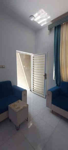 #اللهم صل على محمد وآل محمد 

 #دار سكن مجمع بن يقطين شارع 20مقابيل منتزه

#المساحة 200 متر بناء شخصي 

#تفاصيل الدار 
غرفتين وصالة وبراني كبيرة ومطبخ وصحيات داخلية وخارجية  

السعر 175مطلوب 104للمصرف العقاري تسديد شهري 500
 و 70بيد صاحب العقار  

_______________________________
لشراء ومعرفة السعر يراجع مكتب الناجح للعقارات الكائن في السماوة 
حي الحكم قرب مرطبات فستقه أو مراسلتنا ع الخاص او الاتصال ع الرقم التالي 
*********** بي واتساب 
*********** بي واتساب
0781116522 للرد السريع 
 علمأ دوام مكتبنا من 9 صباحأ  ولغاية 10 ليلأ  
مكتب الناجح للعقارات
