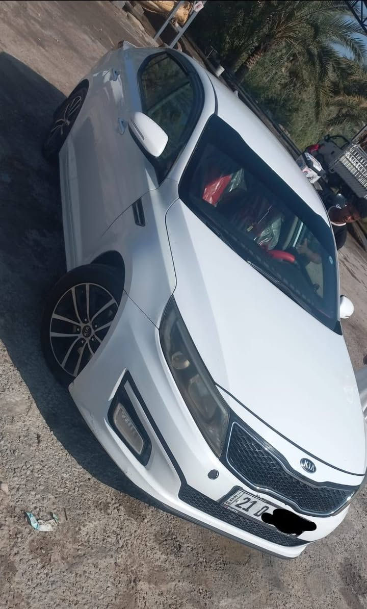 اوبتيما   2015  .. السعر  128$ بيه مجال بسيط   ..  كامل التفاصيل   بل صور  .. استخدام موظف   .  سياره  تخبل او جديده   استخدام شخصي ***********
