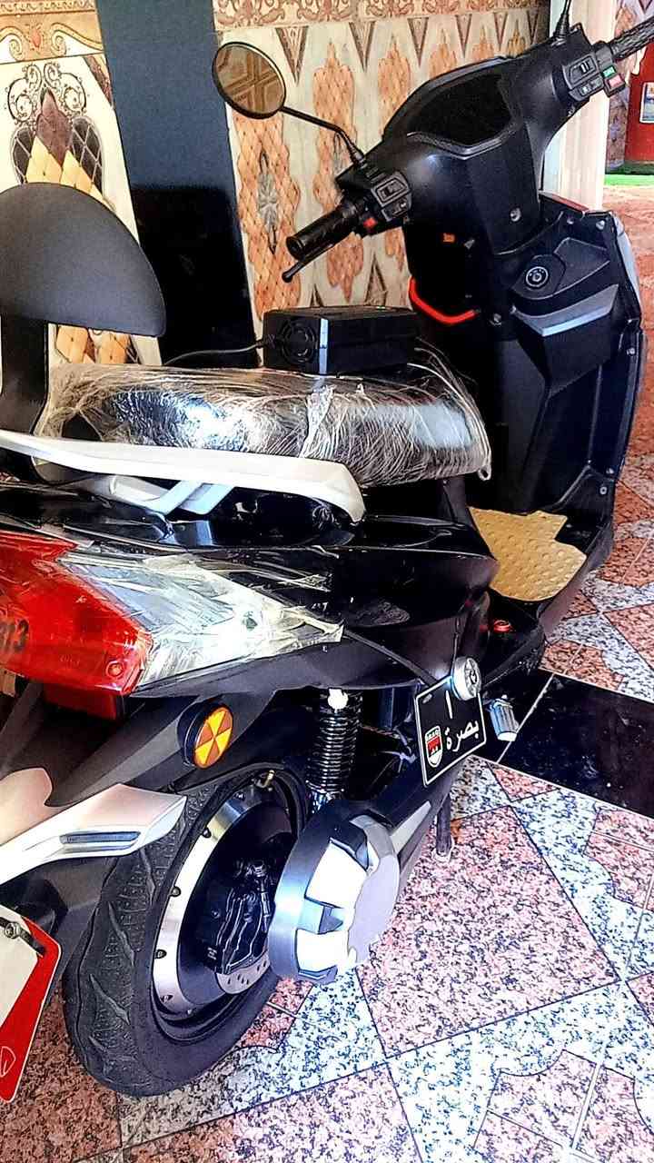 سلام عليكم 
دراجه سكنس شحن للبيع 
دراجه حلوه و اي خلل ما بيه 6 بطاريات موديل 26
و وصلها موجود صارلي تقريبا 4 اشهر من اشتريه بل 1
سعر (650)
مكان بصره شط العرب الكباسي 
رقم ***********
