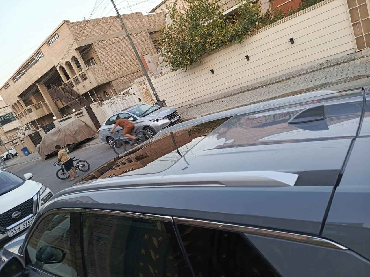 السلام عليكم نيسان روج ٢٠٢٣ ٣ سلندر. بلاتينيوم اعلى فئه. حادثها موضح بالصور. دواخل شاصي راديتر مكفول. مبدا بيها جاملغ والبنيد نفسه تصلح السياره بالمزاد طاب مي ويه الارضيه اجتي فواكف بيها عقل الكاميراتةوالرادار.  سياره كميكانيك وكهرباء كلش حلو   رقم بغداد باسمي  السعر النهائي غير قابل للعمله ابدا. ١٤٠ ورقه. موجوده في معرض لمار شارع الوقف بالكريعات. للاستفسار اكثر ***********
