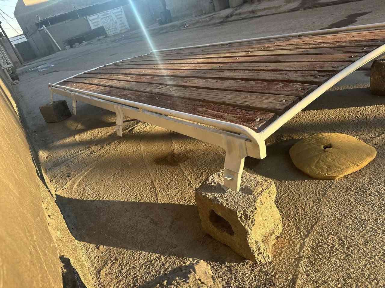 عندي سيبايه مال اج تو او هايسه ترهم  العنوان بغداد لاستفسار ***********
