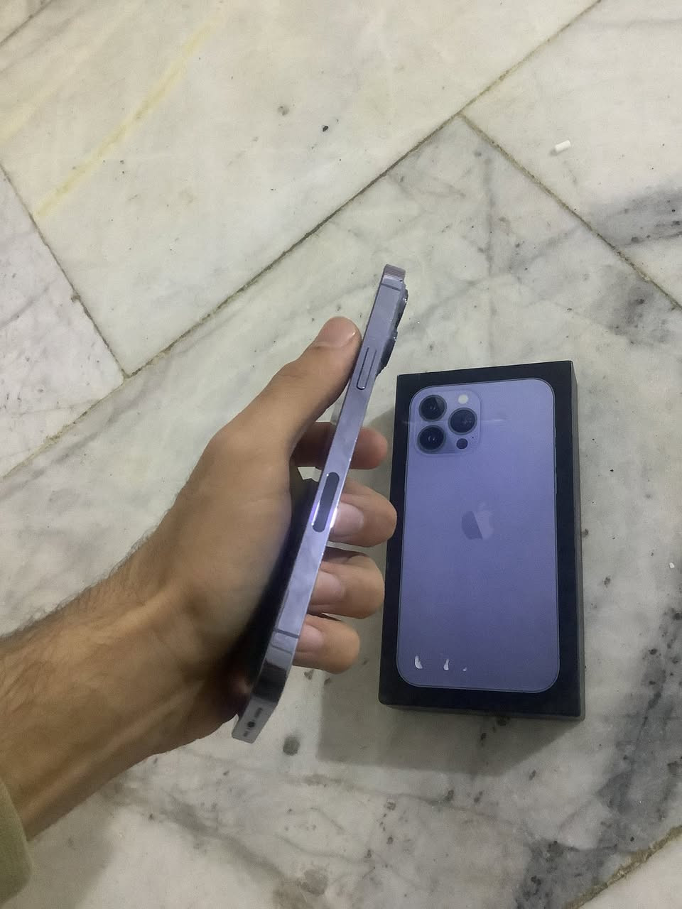 سلام عليكم ايفون  13 برو ماكس  امريكي جهاز نضافه 100  زلق ما بي  انضف من صور  جهاز ابلاد ايق قطعه  ما مستبدله  انطيك بي ضمان. شهرين اذه قطعه مستبدله يرجع  البطاريه 83  ابلاد   رسلوني علا مسنجر لا تكلي وين رقمك المكان بصره المدينه. بني منصور. سعر.  حلو


**إذا كنت صاحب هذا الإعلان وتريد حذفه لأي سبب، رجاءا أرسل رسالة إلى الدعم الفني**