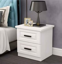 ميز سرير خشب • ٣٧×٤٠×٤٦سم • بغداد