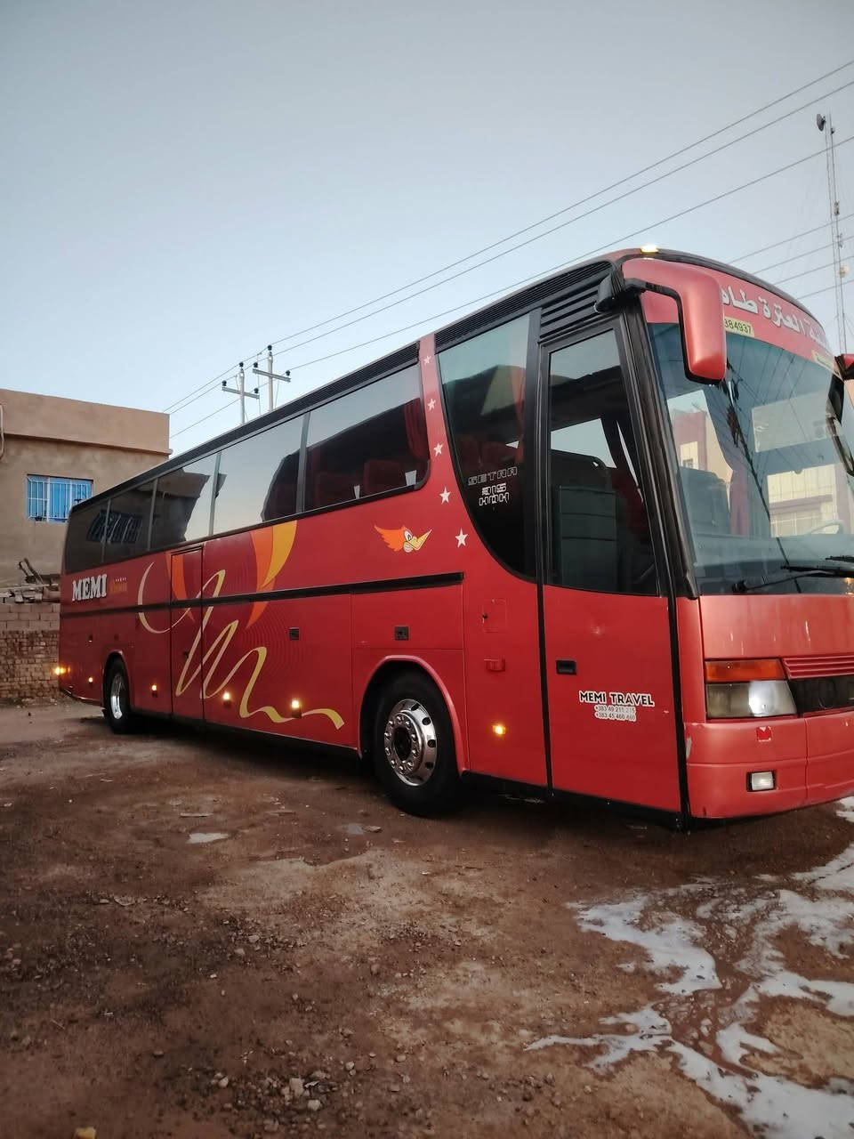 سلام عليكم من رخصت الادمن للبيع الفينيه تك رقم مارسدس 93 وكاله عامه مصفر هيئه مكينه البي قايش 1 كير اكسن كفاله حداديه تخم تاير تبريد شبح الجبير جاهزه للعمل للاستفسار
***********
