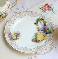 صحن كوب • مزخرف • مصور