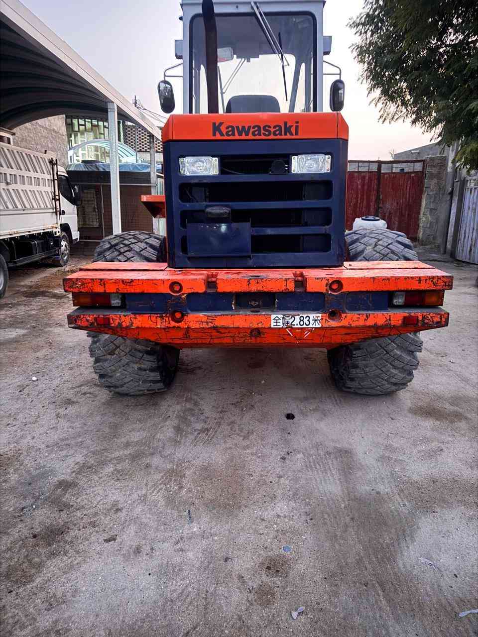 دخول جديد شفل كاوسكي حجم 60
داش تو وارد ياباني مكينه 6 سلندر هينو 
كيرميكانيكي تخم تاير شركه 
العنوان النجف شارع المطار معرض الإخلاص للمعدات الثقيله 
للاستفسار الاتصال على الأرقام التاليه 
***********
***********
المستورد إبراهيم الغزالي
