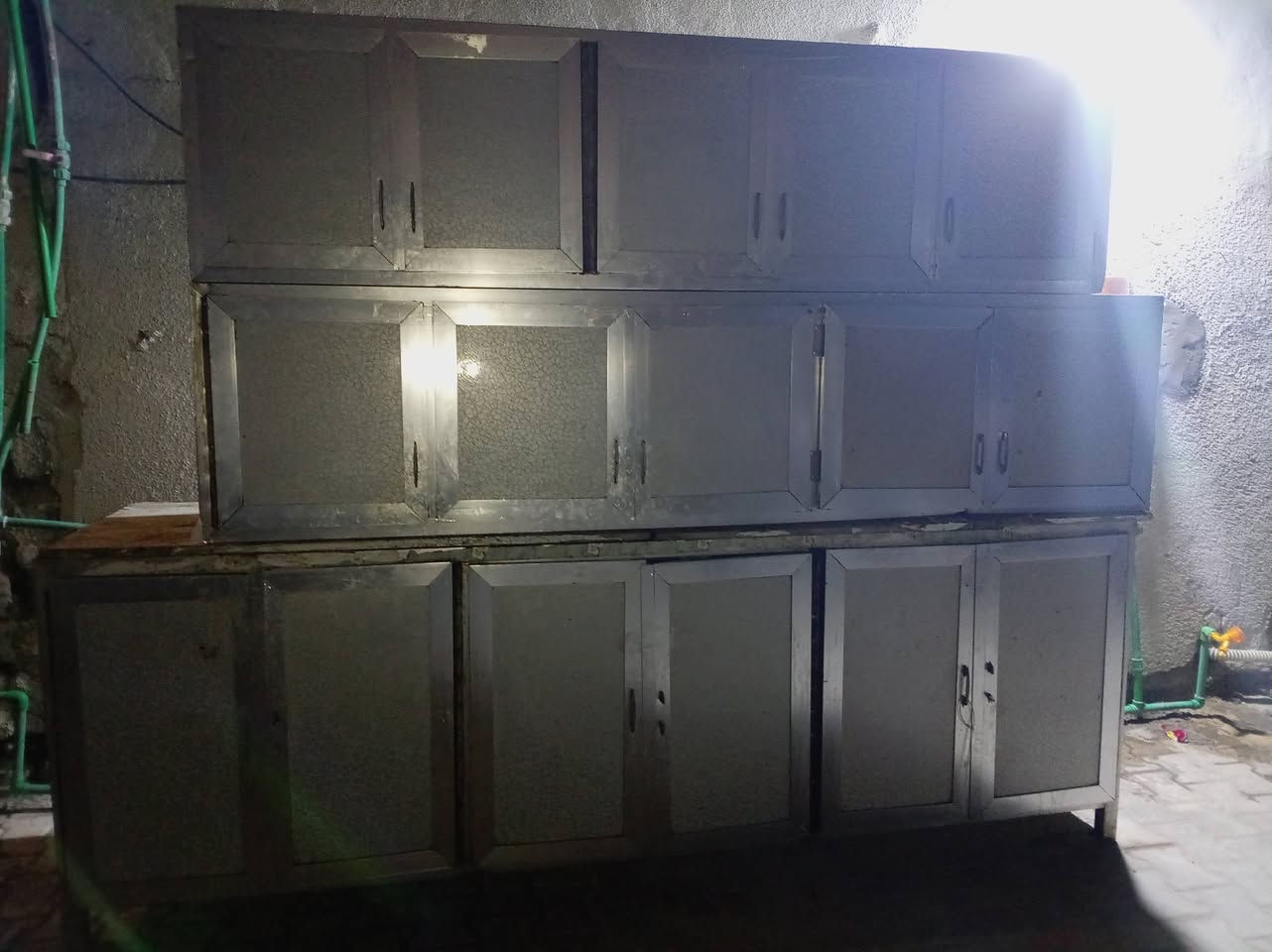 سلام عليكم اخوان كونتر البيع ٣ قطع سعر 250وبي  مجال مكاني بصره شط العرب ***********
