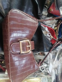 رابط فيسبوك • معلومات ناقصة • اكسسوار