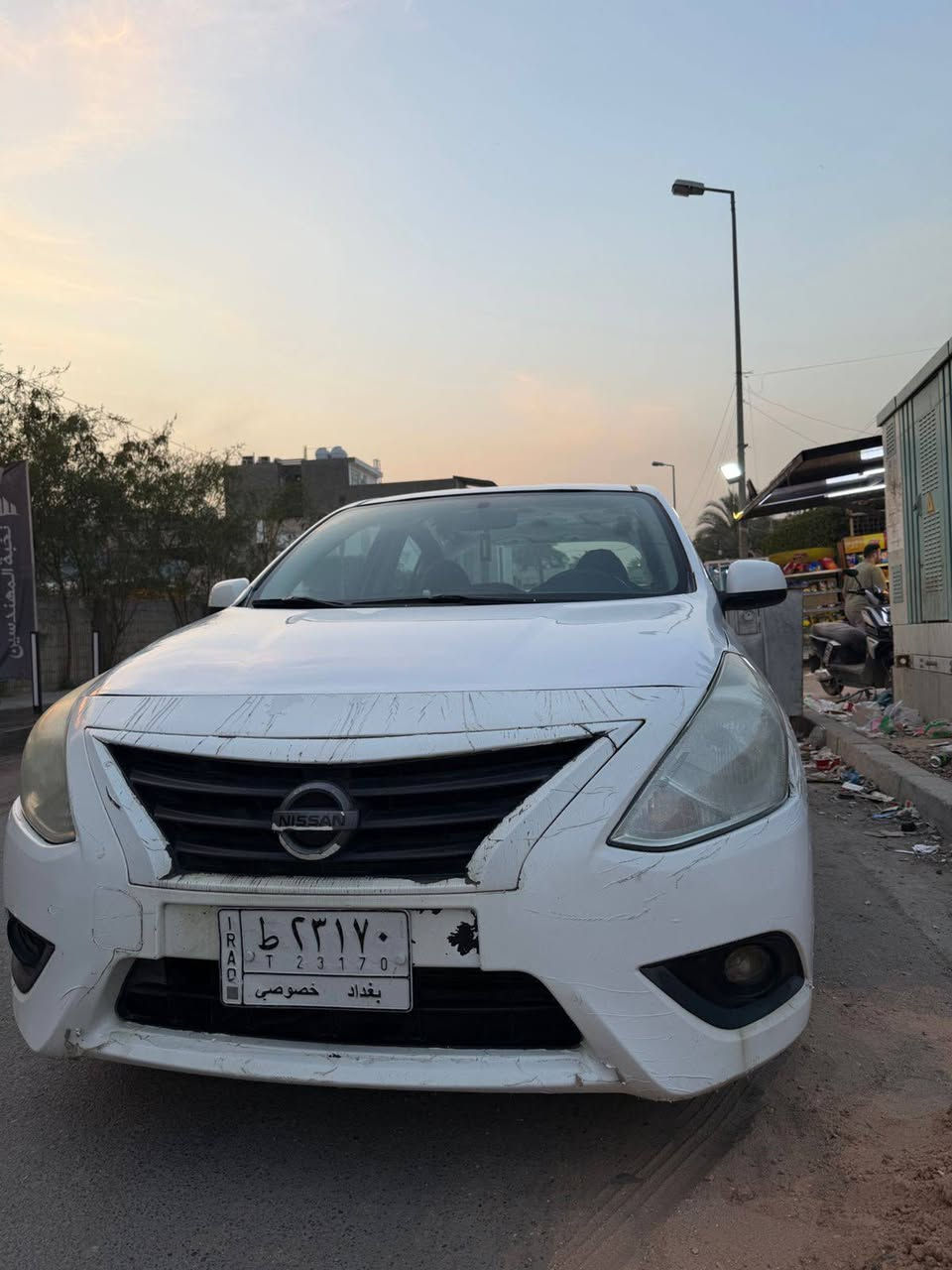 السلام عليكم ورمضان كريم عليكم 
صني هندي موديل ٢٠١٨ السونار مرفق بلصور ماشيه ١٤٦ للإستفسار 
السعر ٩٣ وبيها مجال
مكاني زيونه 
***********
