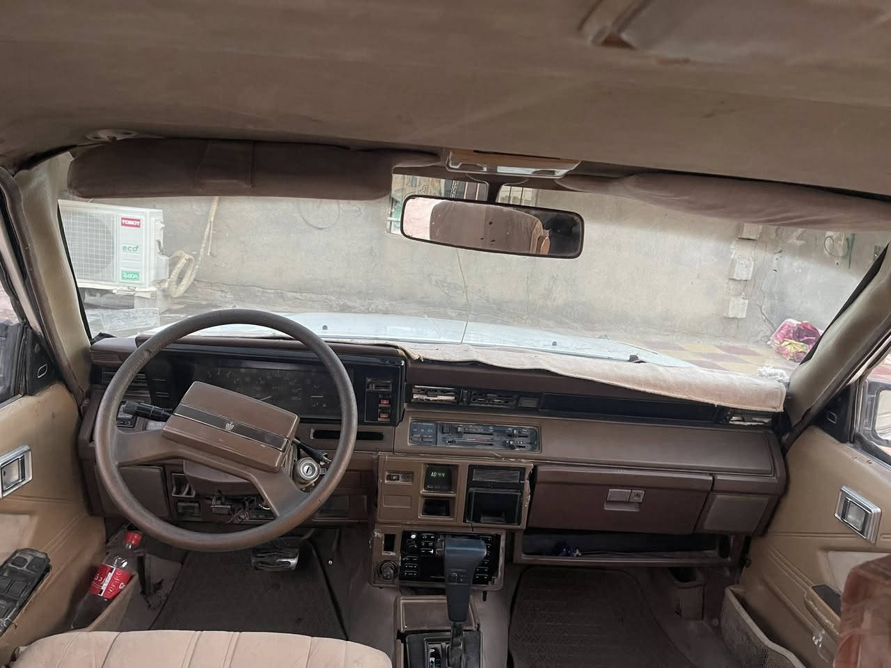 سلام عليكم سوبر موديل 85سياره جاهزه كير ومكينه وحداديه فول تخم تاير جديد سبير جديد كهربائيه كامله وعله حسب الأصول ماعده تبريد غير شغال سياره باسمي رقم بغداد مداور ثاني يوم ب40وبيه مجال 
لتواصل ***********
