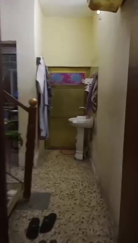 سلام عليكم بيت للبيع شارع فران ضياء فرع المولده السفسار***********
