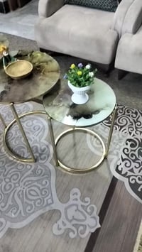 طاولة • ديكور