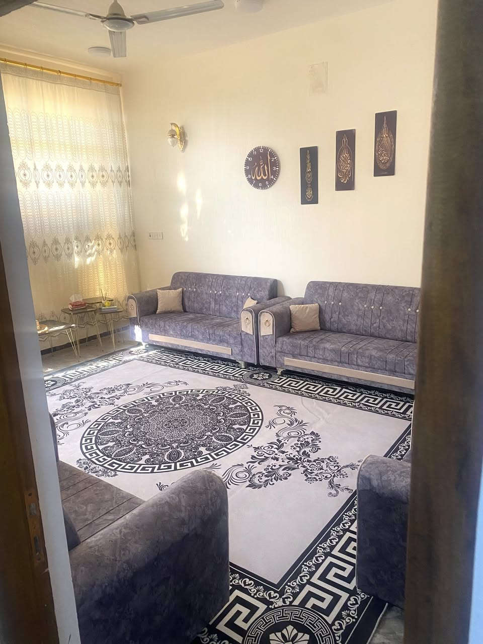 دار للبيع مساحة 150 بناء درجة اولى 2024 مكان الزبيدات 
غرفتين نوم استقبال هول مطبخ صحيات كافة الخدمات 
مكان مجاور عبدالله عايد ومدرسة الزبيدات 
هـ/ *********** سعر 115 مجال قليل
