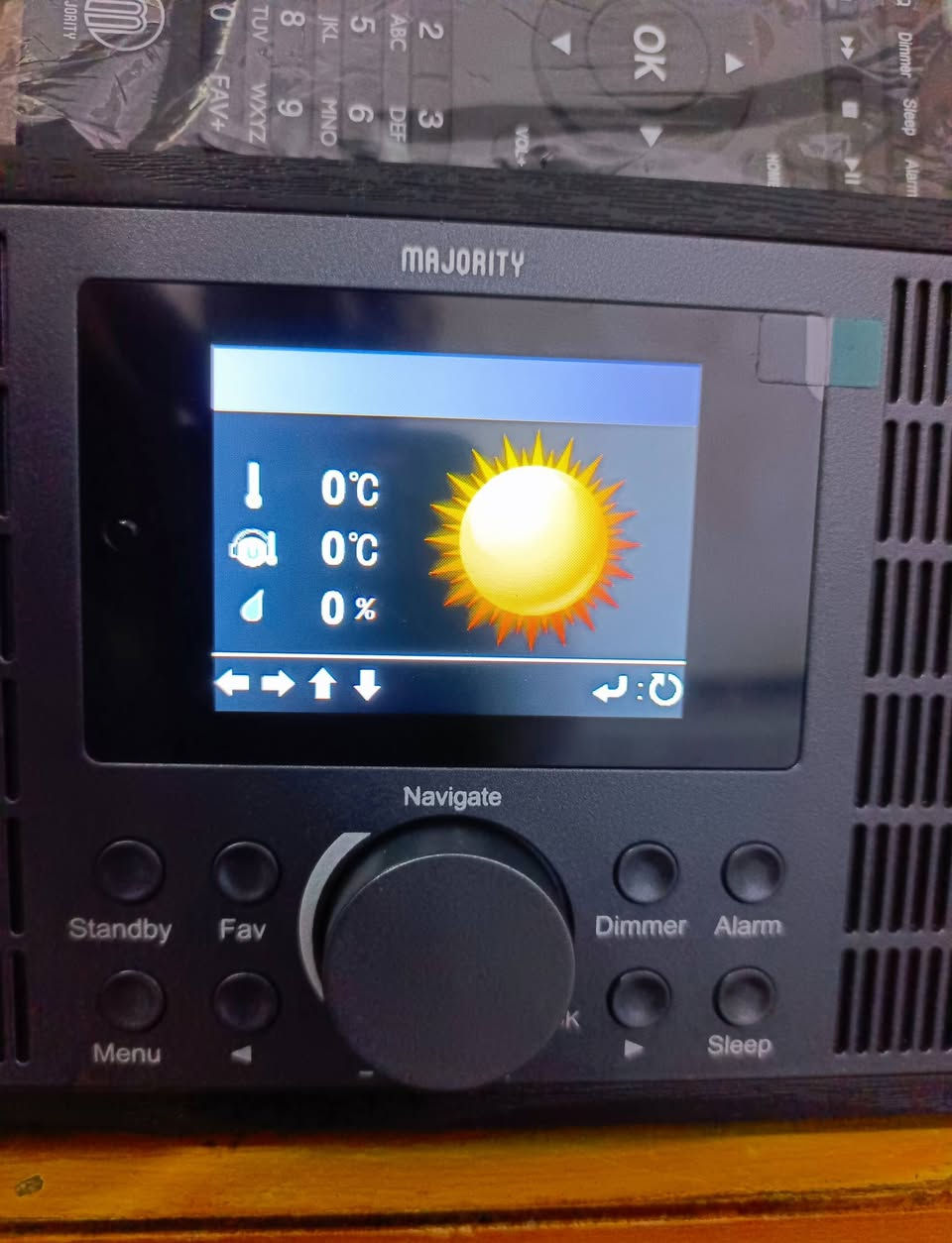 راديو انترنت واي فاي
شاشه ملونه
بلوتوث 👉
منفذ اواكس 👉فلاش يشغل صوتي 👉
موجه DAB Plus
طقس 🌡️
منبه وساعة 
ستيريو مضخم صوت قوي جدا
ريموت تحكم 🎚️
محوله خارجيه ١٢ فولت
لوك جديد كارتون مامفتوح شرط يوصلك
كامل ملحقات كارتون ومحوله وريموت وكتالوك
اي استفسار بعد تعليق يوصلك السعر وبالخدمة 🌹


**إذا كنت صاحب هذا الإعلان وتريد حذفه لأي سبب، رجاءا أرسل رسالة إلى الدعم الفني**