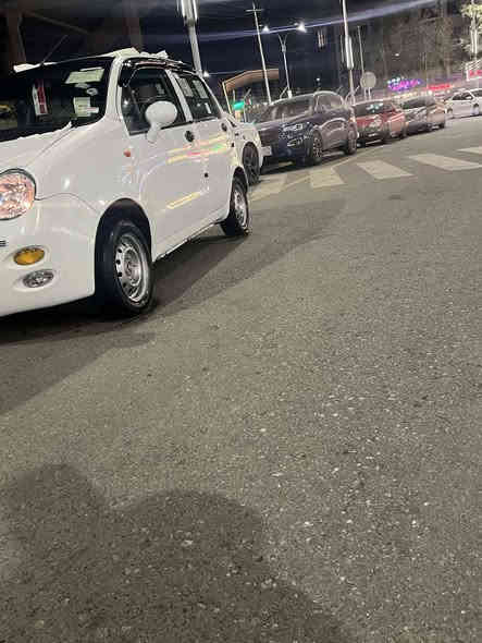 السلام عليكم 
شيري كيوكيو للبيع موديل 2012
السياره ماشيه 120
سياره بدون صبغ 
محرك وكير شرط 
والسياره جاهزه طخم تايه جديد 
طخمها كلو جديد 
شاشه ومضخم وسماعات جدد
داخلها جديد كابون بانزين بيها 
صاحبها الشرعي موجود 
رجاء المؤشراي يعبر المنشور 
***********. ***********
الاتصال عل رقم وعل خاص
