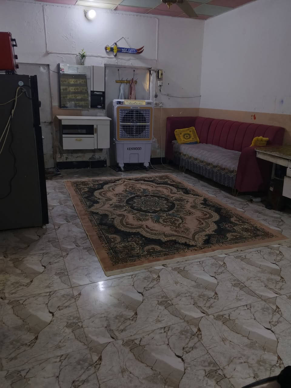 بيت زراعي للبيع في أم الصافير 150 غرفتين وصاله ومطبخ وحمام داخلي وبراني وتوليت خارجية لتواصل اتصل على  الرقم التالي *********** شارع الحسينيه الامام الرظا بناء بلوك السعر مناسب مجاري ماء كهرباء انترنيت ظوئي

