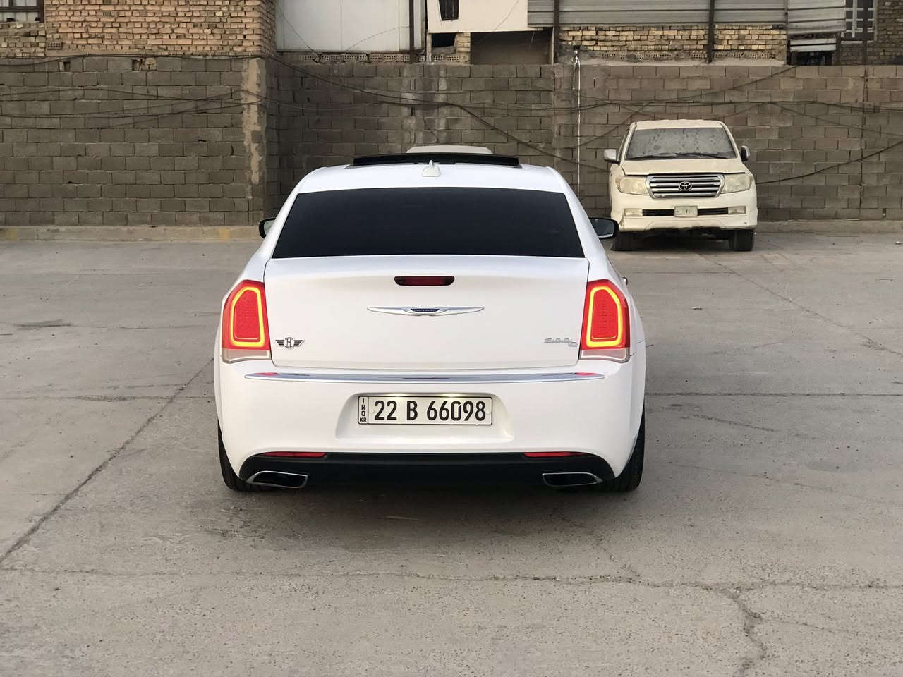 السلام عليكم للبيع اوباما (C) 2019 رقم اربيل باسمي تحويل ثاني يوم فول مواصفات  كشنات كهربائيه وتتفئه حته الخلفيات وتبريد ستيرن كهربائي وتتفئه خزن ميموري ماراح اذكر المواصفات ماعرفه مواصفات الC سنويه 2030 هزه بيها كفاله عامه كفاله حته من الشخط سياره حيل حلوه ونضيفه ماناقصه شي شغل وطلع السعر 310 ورقه مكاني بغداد وبصره الهاتف *********** واتساب هم موجود 
خواني بدون تعاليق مراح اجاوب ع تعليق
