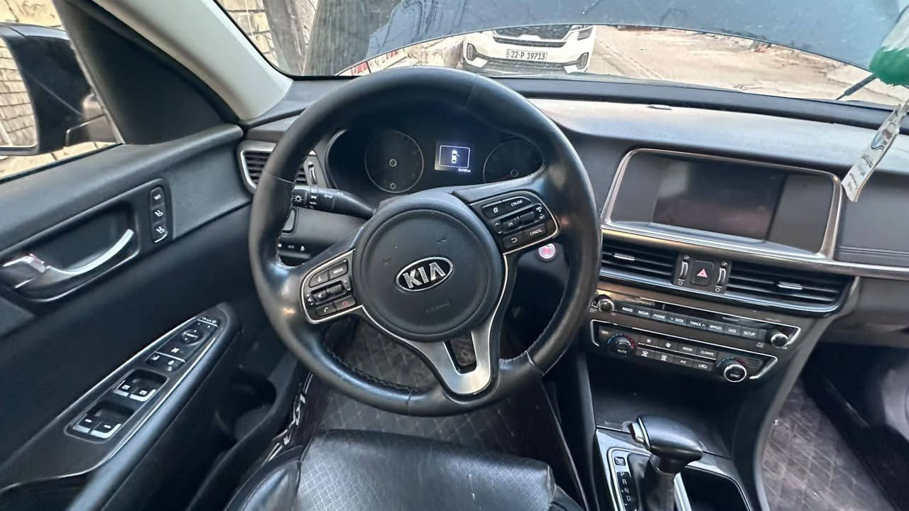سياره بدون ضربه بجم كبس كير مكينه كفاله تبريد قطعتين داخل صاج واناره داخليه كراسي كهرباء مساج تدفئه تبريد فول بنراما تحكمات قياده رادار مثبت سرعه شاشه جبيره مري كهرباء قلاب واشاره وترحيب بصمه تشغيل وابواب وناره ترحيب يدات الابواب 3 انظمه قياده تخم تاير جديد صدر وضع الشركه بيها حادث بلعراق جفيه ع جهه اليمين ومبدل بيها قطع اصليه وكاله بدون دواخل ابيع احزام او عام  بس مو عام كم قطعه بيهاكفال لغود وشواصي وحوض سياره ماشيه قليل وهواي بيها مواصفات 
السعر. 100
ومجالها بسيط كلش 
مكاني بغداد 
رقمي *********** بغداد, العراق
