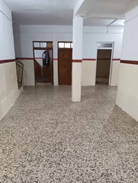 بيت للبيع بمنطقة دار المعلمين مقابيل مصطوصف الصدر مساحة الدار ٢٣٠ يتكو...