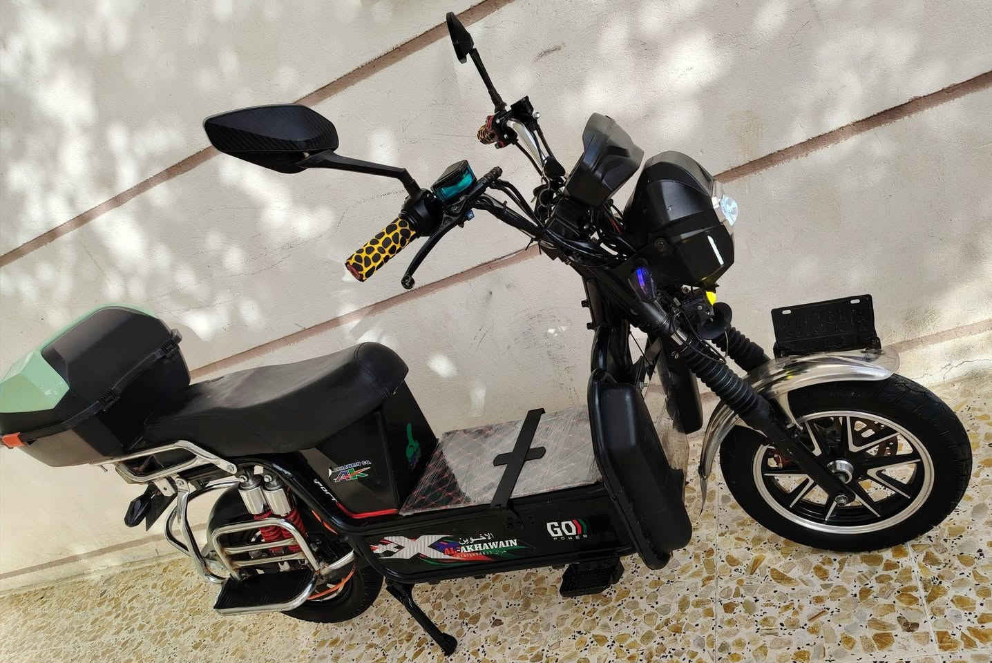 موطور شحن جبلي الأخوين موديل 2024 نضافه فول 5بطاريات جدد قبل ١٠ ايام شادهن ٣٢ امبير نضام بك دبل اشاره دبل اسويج نضافه انضف من الصور ما ناقصه كلشي السعر 525 وبي مجال قليل حك الجيه
***********
***********
