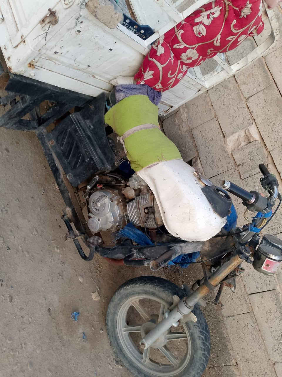 ستوتة للبيع سعر 450 مكان المقداية امام ويس مكلف بل نشر انتصال ع رقم ***********
