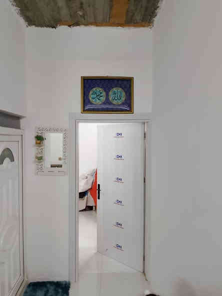 بيت100م للبيع بالقسط/ ونقد😍بيت نظيف ومرتب وراقيه المنطقه اصوليه واوراقه اصوليه زراعي وبي مرتسم كامل***عنوانه الرجيبات قريب ع محطة الشمس*

#السعر39مليون*
***********واتس
*********** كركوك
