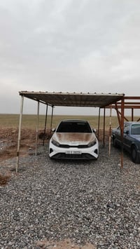 سيراتو 24 كفاله عامه ما عدا شخط بلجاملخ خلفي على حد أربع أصابع بدون ما...