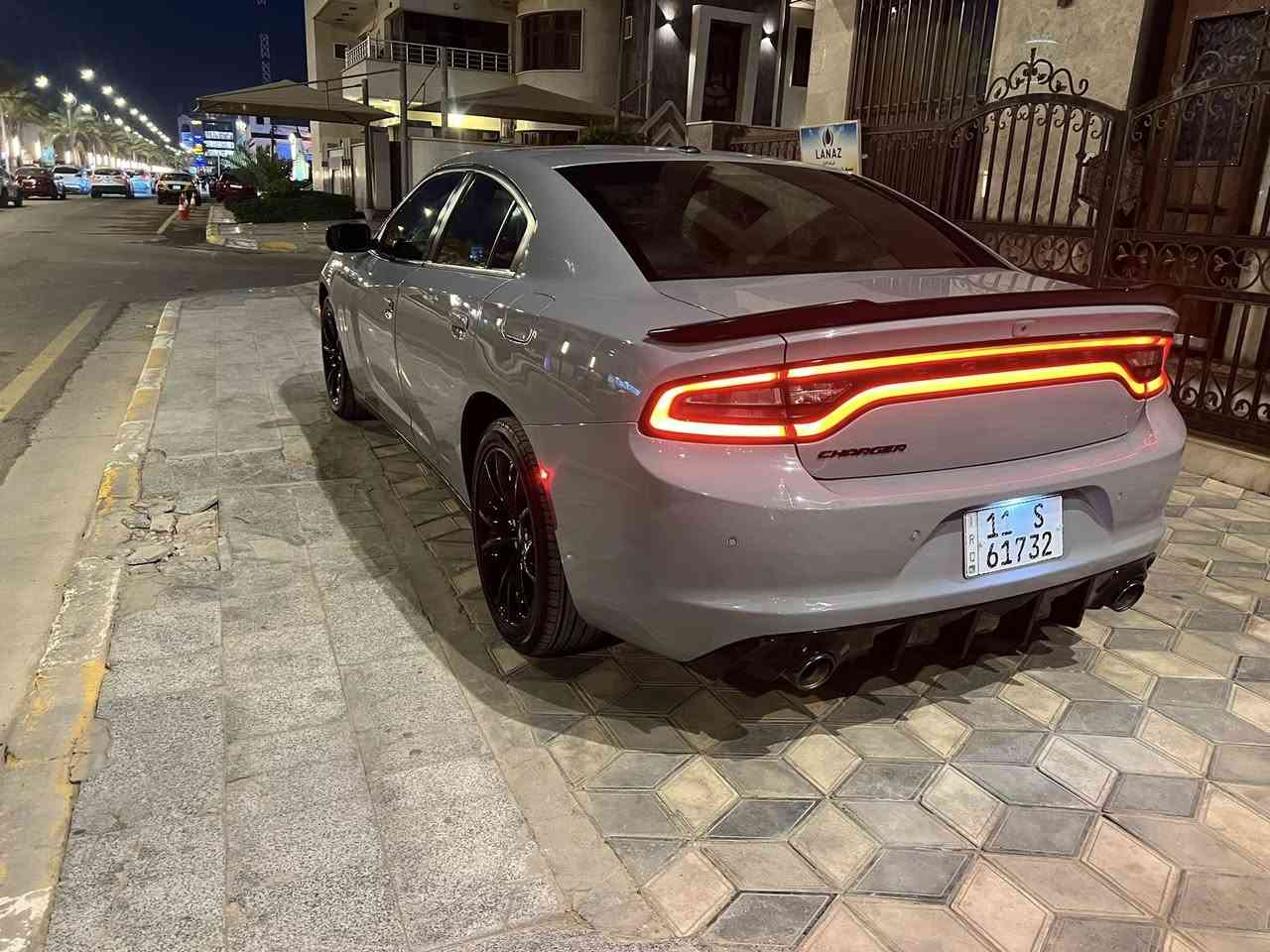 يالله
سلام عليكم للبيع جارجر موديل ٢٠٢١ وارد امريكي حادثه جاملغ امامي بدون ايرباك بدون دواخل كير مكينه تبريد حداديه تخم تاير كله جديد سياره عدا الجاملغ كفاله رقم بغداد بسمي تحويل ثاني يوم العنوان بغداد البياع 

السعر ٢٢٠ وبيه مجال جدا بسيط 

للاتصال ***********
