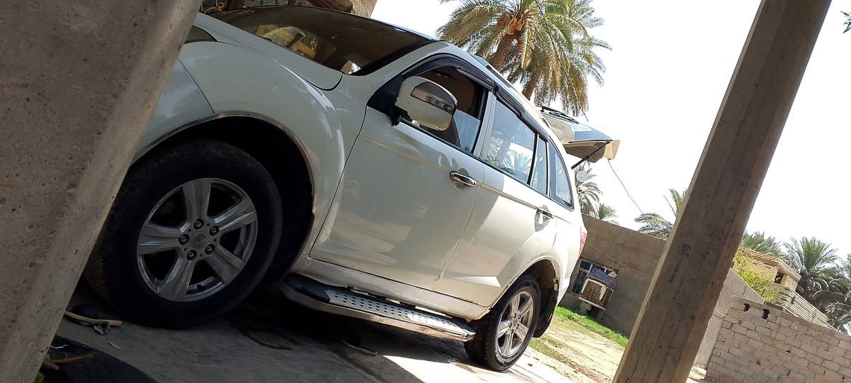 سلام عليكم سياره نيفان موديل 2012 اللبيع الاستفسار  على رقم///***********
