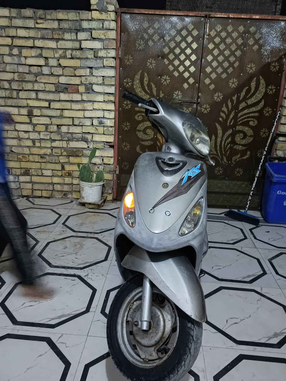 ماكس ملغولي وكاله عامه ما مفتوحه 
عارذه للبيع سعره 800 وبي مجال رقمي ***********
