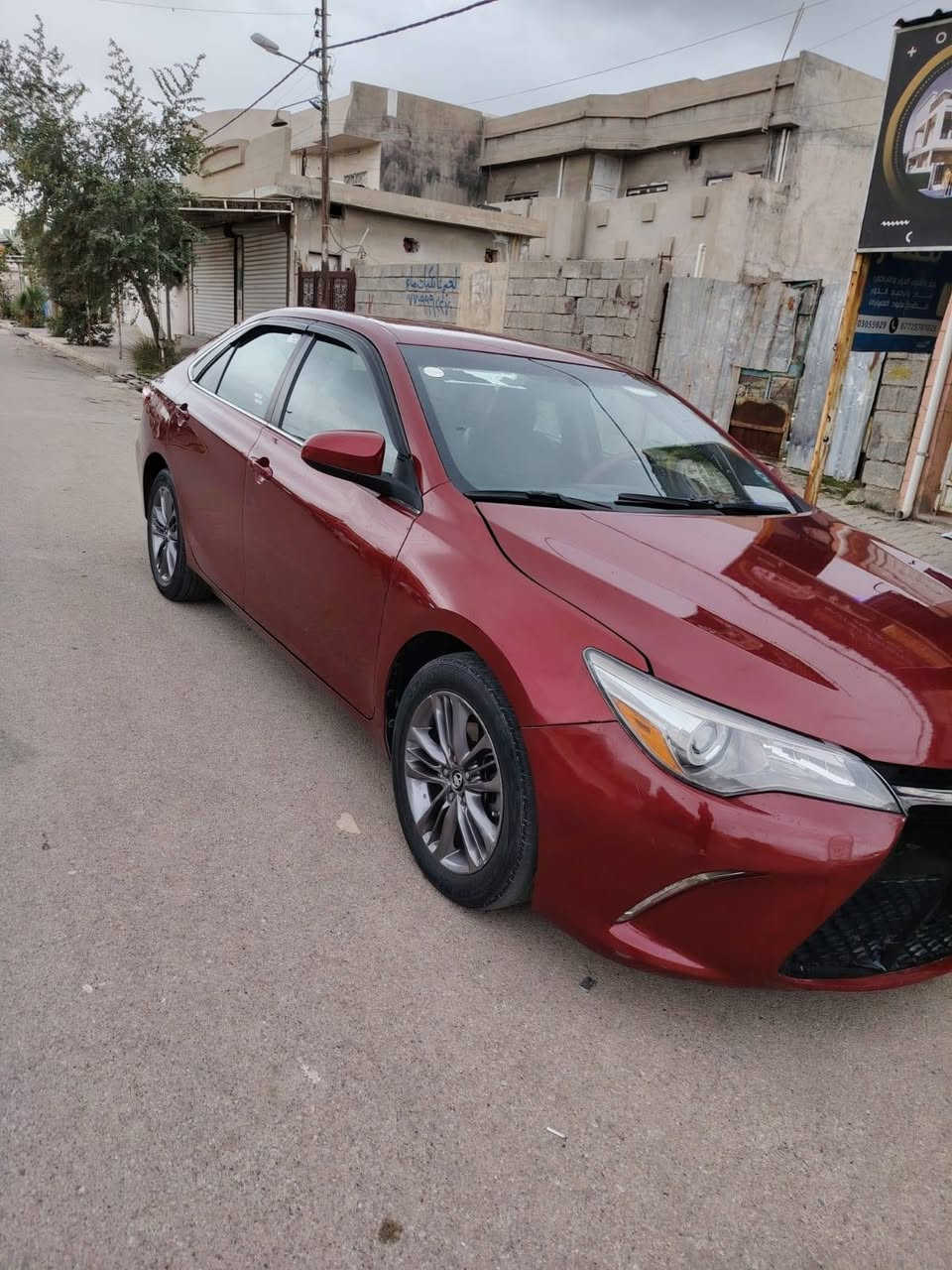كامري موديل 2016 كندي 
السياره جديده سنويه جديده دفتر بانزين بأسمي جاهزة من كل شي
الضرر فقط الجاملق والبونيد بدون دواخل 
مواصفات SE
ماشيه 143 كيلو متر
مكاني كركوك 
الرقم ***********
