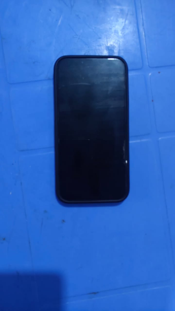 ايفون 13برو ماكس للبيع
جهاز نضيف مابي اي شي 

عنوان البصره ابي الخصيب 

الرقم واتساب :***********
