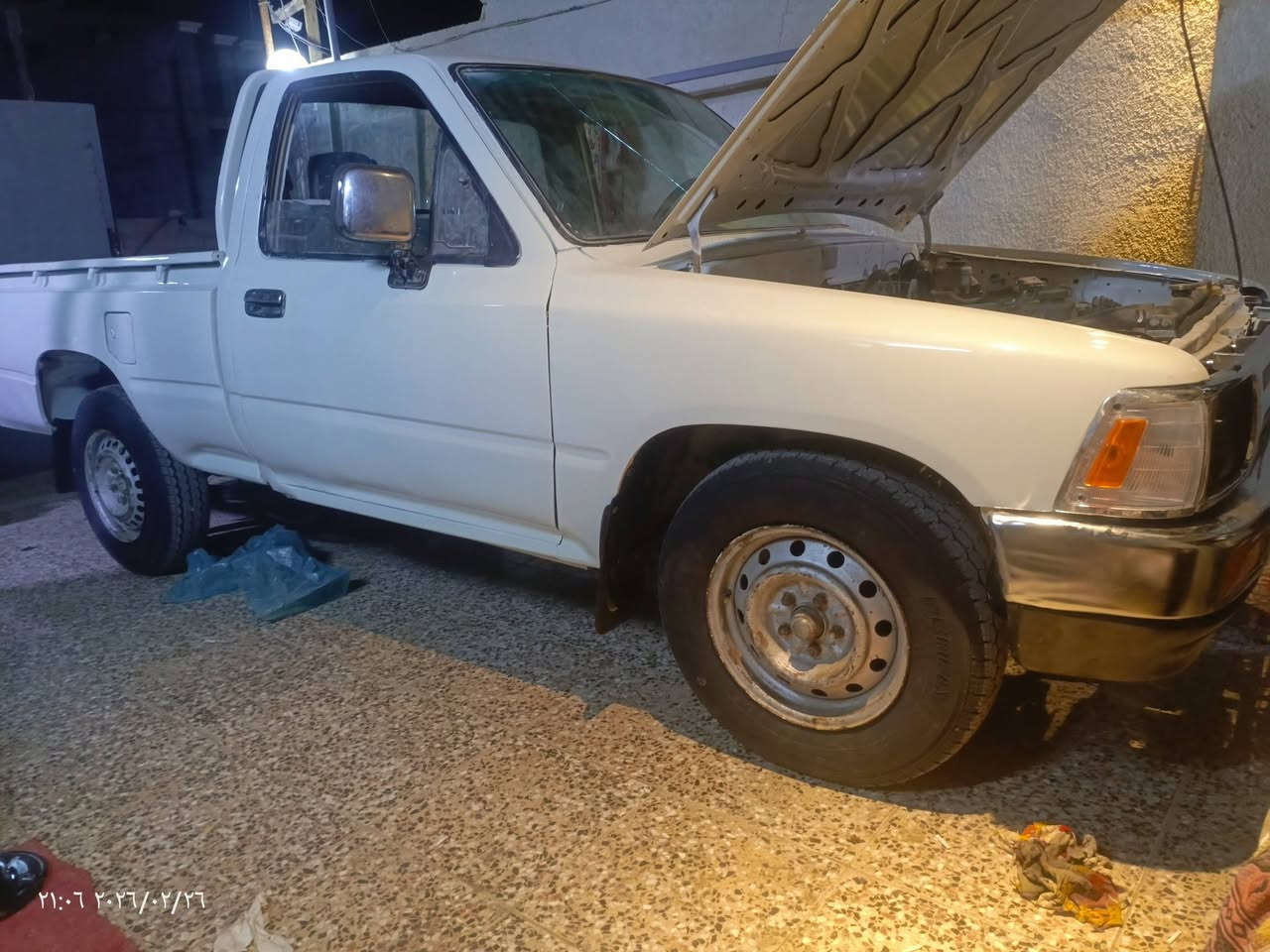 لبيع موديل 1992تخم تاير كير مكينة اكسل جدد شاصي مكفول صبغ جديد شرط تحويل رقم الماني ***********سيارة هسة طالع من تعمير فول
