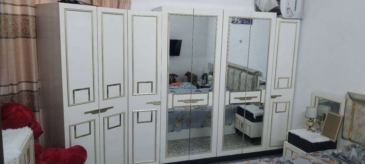 غرفه نضيفه للبيع  ١٠قطع السعر خاص*********** مكان الموصل
