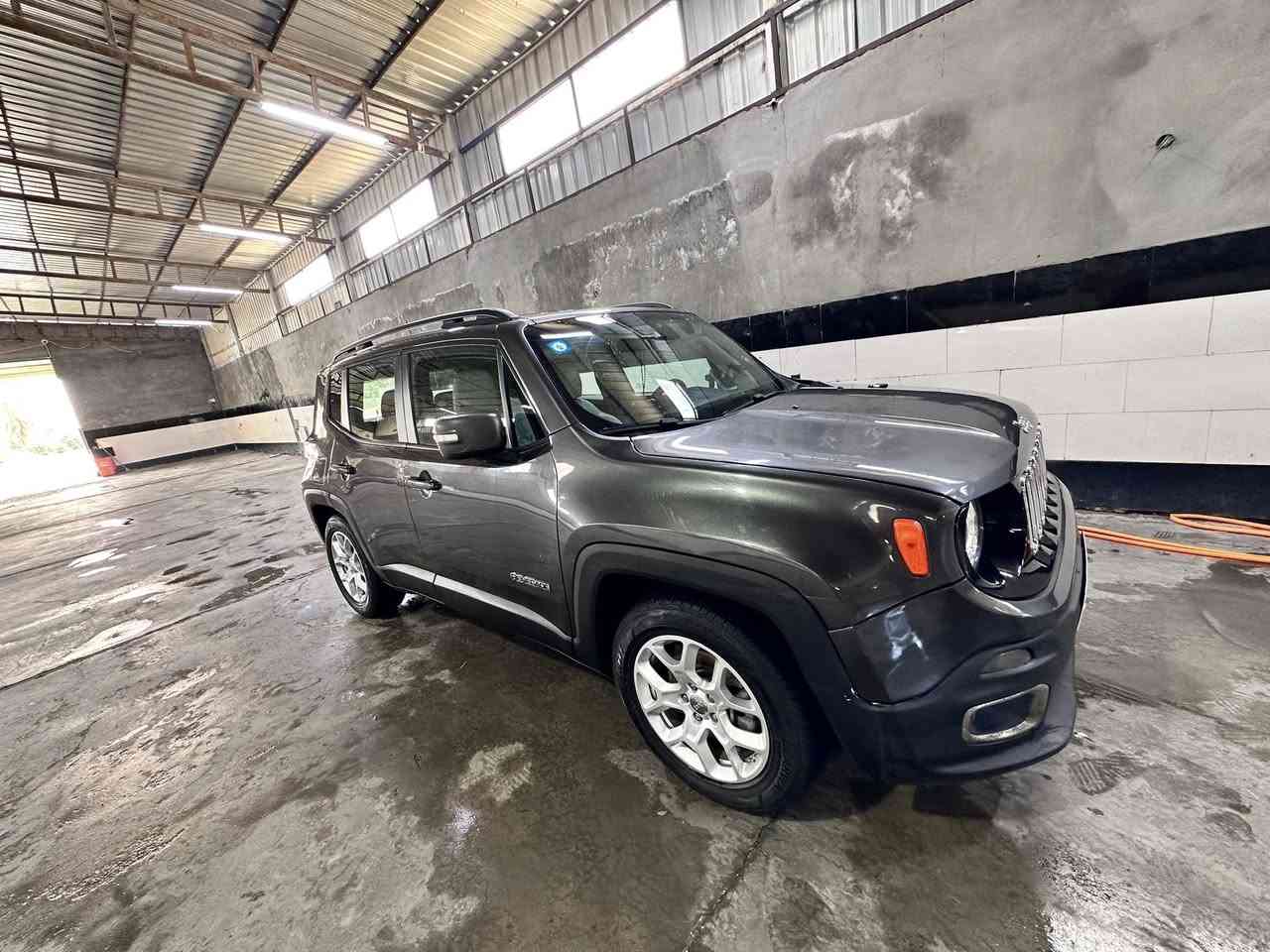 يا الله
جيب رينجيد 2018 لون فيلي فئة لاتيود
محرك زيرو بعده بالضمان
كشنات جلد الدوشمة بدبي
حداثها جانبي جاملغ جهة السايق بدون ضرر داخلي عدا الايرباك صور السونار بالمنشور
هزه بعدها ما ساقطه للشهر الرابع
للبيع او المراوس
السعر المطلوب 120 $

للتواصل ***********
