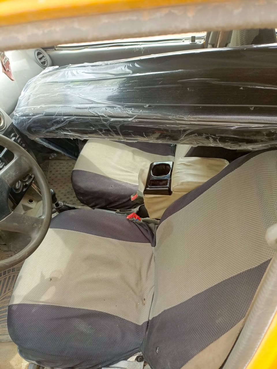 السلام عليكم من رخصة مدير الكروب سايبه ٢٠١٢ رقم كربلاء الماني صاحبها يريد تحويل مصفره هيئه ومرور شواصي معمره مكينه وكير خير من الله موجود وياها بجم جديد كامل دعاميه ولايتات وشباك ١٨ وبيها مجال سنويه مانافذه ٢٠٢٦ شهر الثامن ***********
