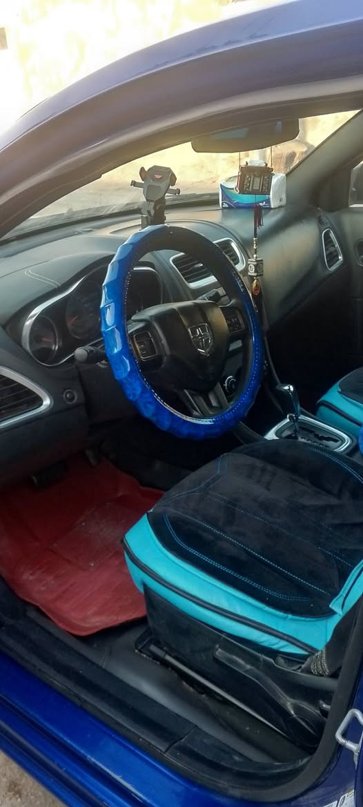 دوج افنجر 2013 مكينة 2400
رقم نجف مشروع وطني 
بأسمي 
كير مكينة تبريد كهربائيات خير من الله السيارة حادثها بأمريكا 
جاملغ واشوية من البنيد 
ايرباك طاك 
وصارت بيها جراد بالجامغ 
الثاني صبغة البجم كله 
السيارة جاهزة 
بس الحدادية مال الصدر الخلفي يرادلها تبديل 
مكان السيارة قطعة الصويرة 
السعر المطلوب 83
***********
