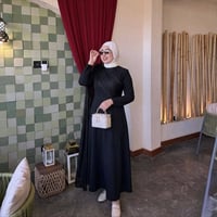 ملابس • مقاسات ٣٨-٤٨ • توصيل لكل المحافظات