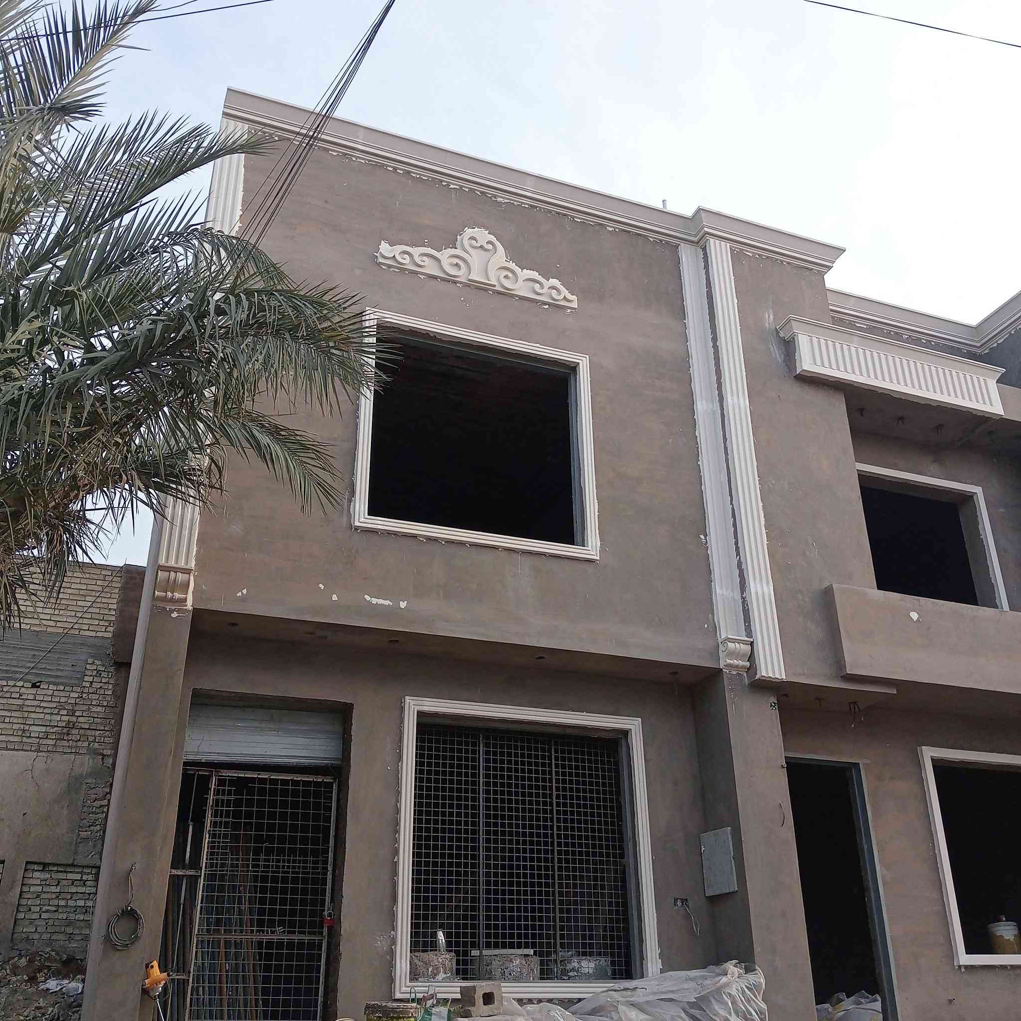 كادر لبخ وطلس وتغليف فوم  ومعي أيضا جبس بورد وسيراميك بغداد ***********
