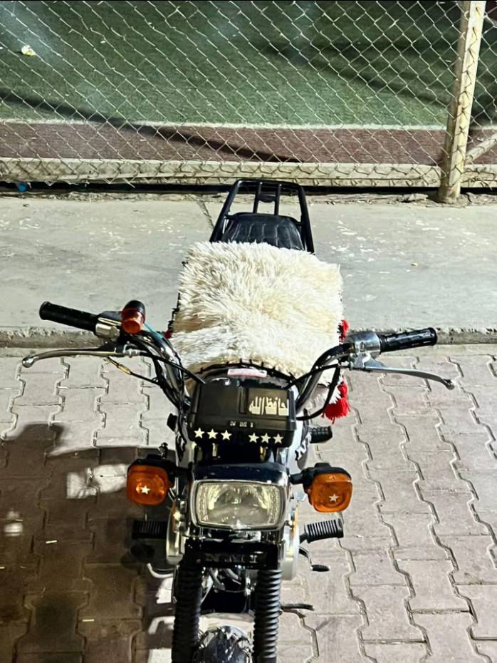 اسلام عليكم نامه شلامجه تعمير 25 شاصي 20 رقم أو سنويه بسمي امداور ثاني يوم سعر خاص***********
