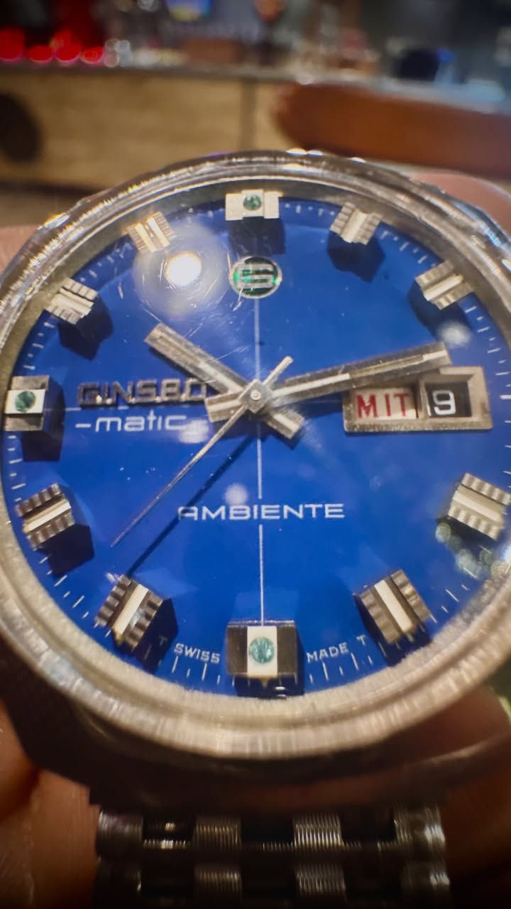 السلام عليكم
ساعة GINSBO matuc

اوتوماتيك 

القطر 38

كلشي بالساعه بلادي 

السير يرهم ايد وسط وناعمه 

منفذ يومي وشهري سحبتين سحبه للشهري و24 ساعه لليومي 

يوجد 3 احجار كريمه داخل المينا على الرقم 12 و9 و6

الساعه مضبوطه 100‎%‎ 

السعر 225$ وبيها مجال بسيط 

يوجد توصيل لجميع المحافظات


**إذا كنت صاحب هذا الإعلان وتريد حذفه لأي سبب، رجاءا أرسل رسالة إلى الدعم الفني**