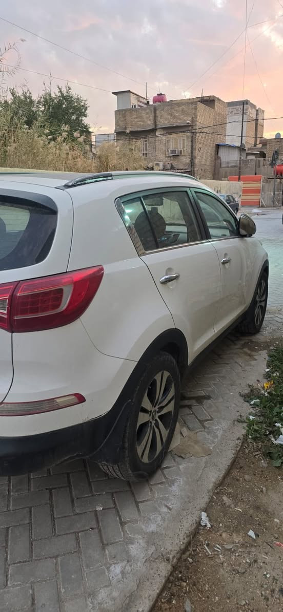 كيه سبورتج موديل2011 وارد خليجي فول مواصفات 
سياره نضيفه جاهزه وبلعافيه علياخذها سعرها 143
للاستفسار الاتصال على الرقم 
*********** 
للعلم سنوية باسمي ومجددة 2033
