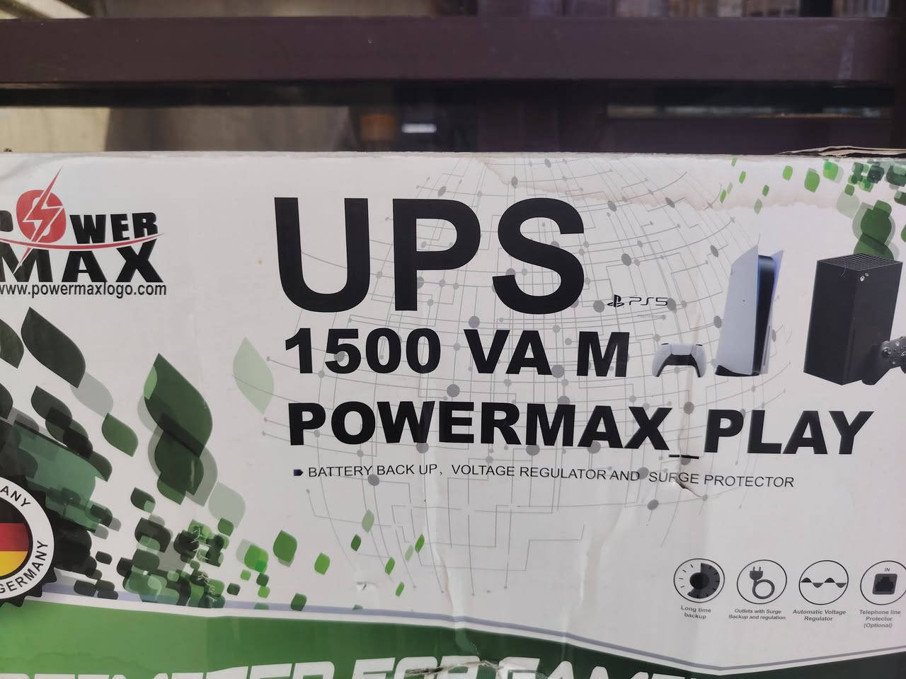 U P S جديد ممستعمل ابد السعر ٧٥ قفله
***********
