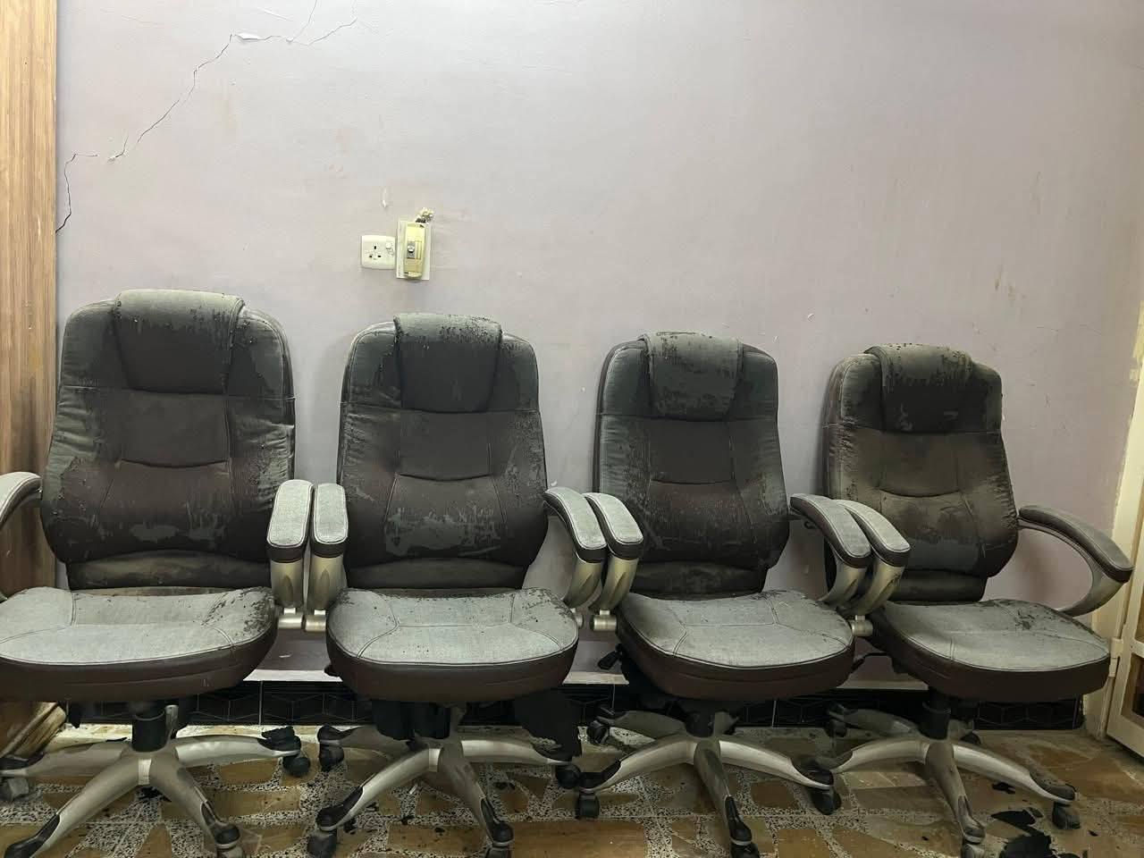 جهاز جري تخفيف وزن يفيد لاهل جيم 
سعره 200بي مجال قليل 

ستعمال كلش قليل بعده جديد وللهه


**إذا كنت صاحب هذا الإعلان وتريد حذفه لأي سبب، رجاءا أرسل رسالة إلى الدعم الفني**