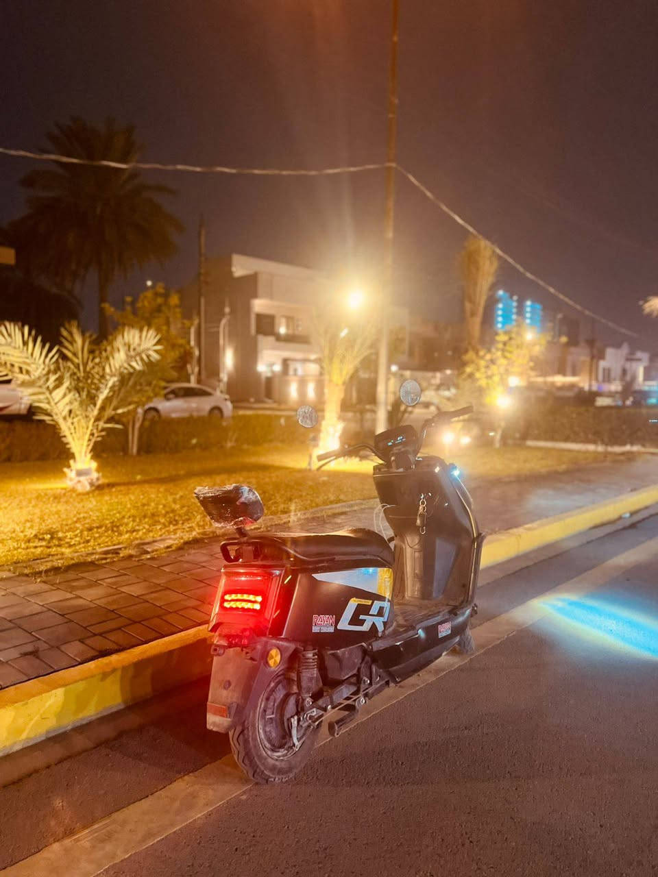 دراجه شحن للبيع البطاريات مالتها اب حاله جيدا تمشيك اكثر من 30 كيلو سعرها 525 وبيها مجال بسيط


**إذا كنت صاحب هذا الإعلان وتريد حذفه لأي سبب، رجاءا أرسل رسالة إلى الدعم الفني**