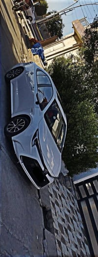 كرولا ٢٤ للبيع سنوية كل شي جديد سيارة مكفولة كلين دعامية للدعامية07719...