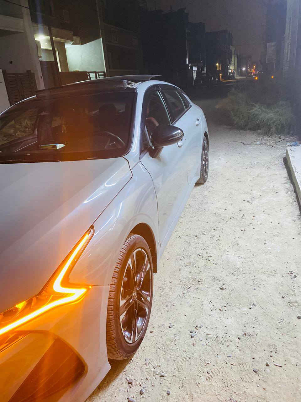 السلام عليكم
كي 5 موديل 23 وارد امريكي فول أعلى مواصفات رقم بغداد بأسمي بسعر مناسب مكان السيارة بغداد 
***********
