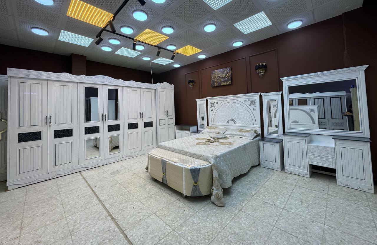 السعر // مليون فقط 😍
🔅تفاصيل الغرفة المرمري  ....

خارج ٤ملم ام دي اف 🔺
وداخل صاج ٣ملم 
صبغ حراري  درجة اولى 

عدد القطع  ٧ قطع 😍
🔺1 //جرباية  قياس  ١٦٠ × ٢٠٠ 
🔺//ميز جانبي ايسر قياس ٥٠
🔺2// وميز  جانبي  قياس ٥٠
🔺3// زاوية ارتفاع مترين عرض ٨٠
🔺4// وميز بلازمه  
🔺5//وميز مراية ارتفاع مترين عرض ١٢٠
🔺6// وكنتور ٦ باب  ارتفاع مترين و١٥ طول ٣ متر و١٥

القطعه الثامنة حسب الطلب شازلون
سعرها ٥٠ الف ❤️

(توصيل مجاني مركز بغداد )
التوصيل يشمل الشد مجاني 🔥
(اطراف ٥٠)
باقي المحافضات حسب البعد
شازلون سعرها ٥٠ الف
شازلون مخزن ٧٥ الف


**إذا كنت صاحب هذا الإعلان وتريد حذفه لأي سبب، رجاءا أرسل رسالة إلى الدعم الفني**